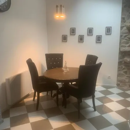 Guesthouse La Villae-3